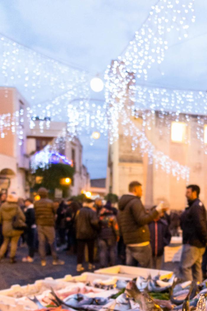 Vigilia di Natale e mercato del pesce a Forio isola d'Ischia