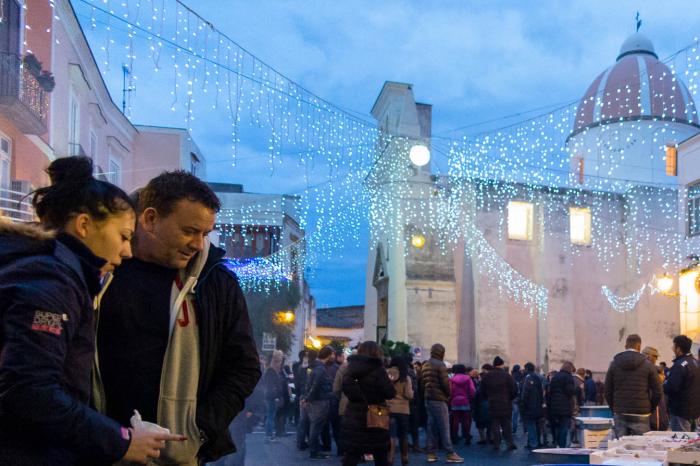 Vigilia di Natale e mercato del pesce a Forio isola d'Ischia